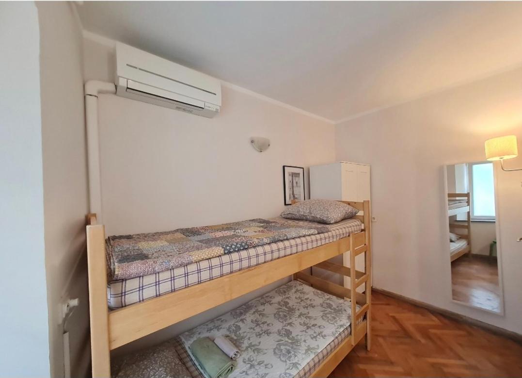 Rooms & Studio Apartments Šibenik Oda fotoğraf